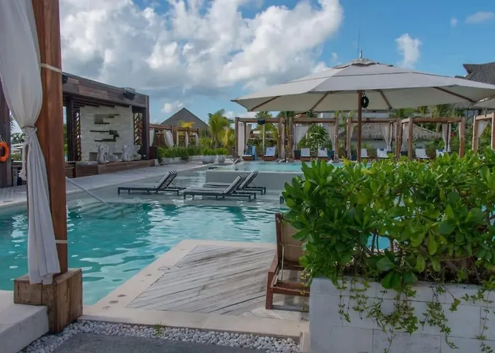 2 Bd Master Grand Luxxe Riviera Maya